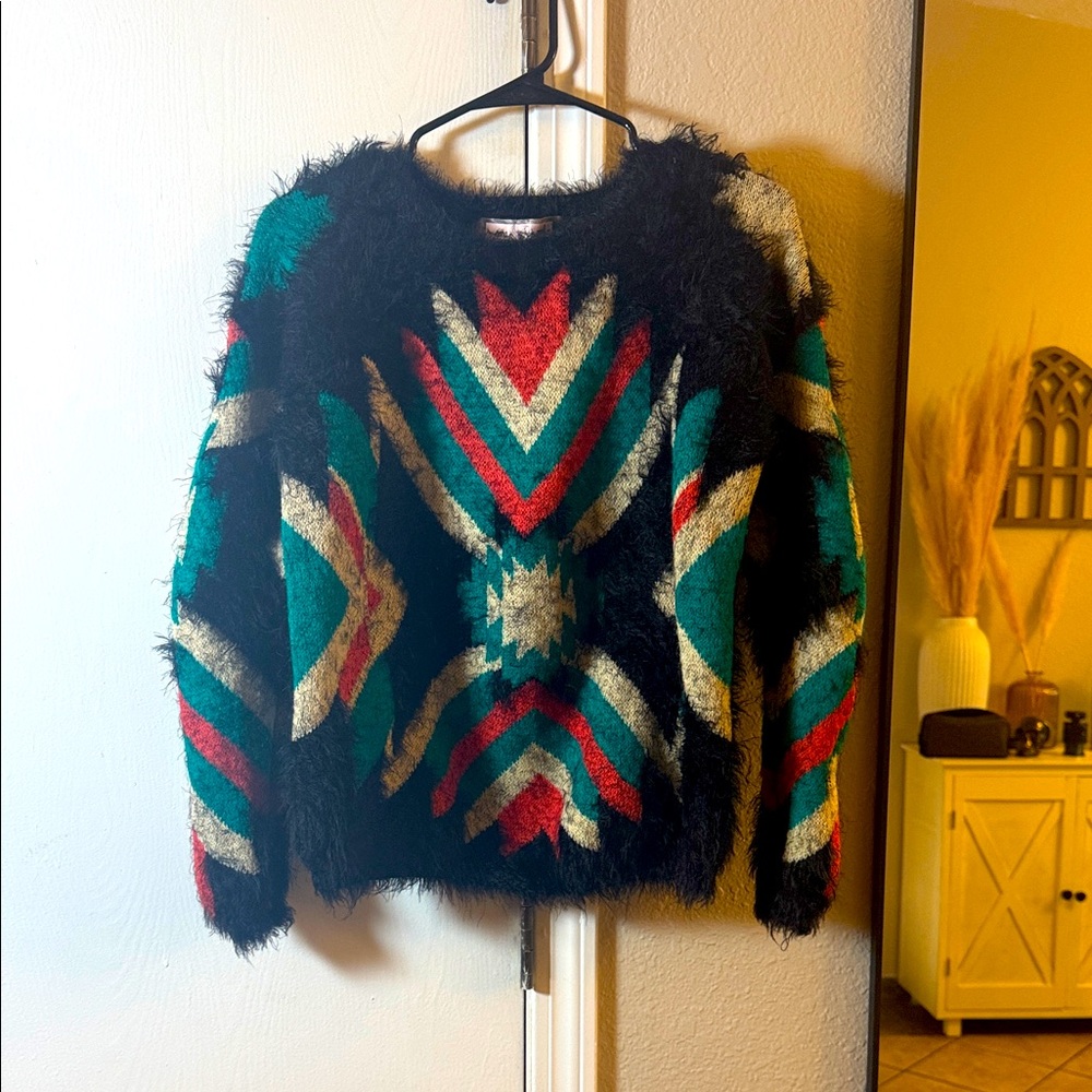 Vibrant Chevron Pattern Women's Sweater